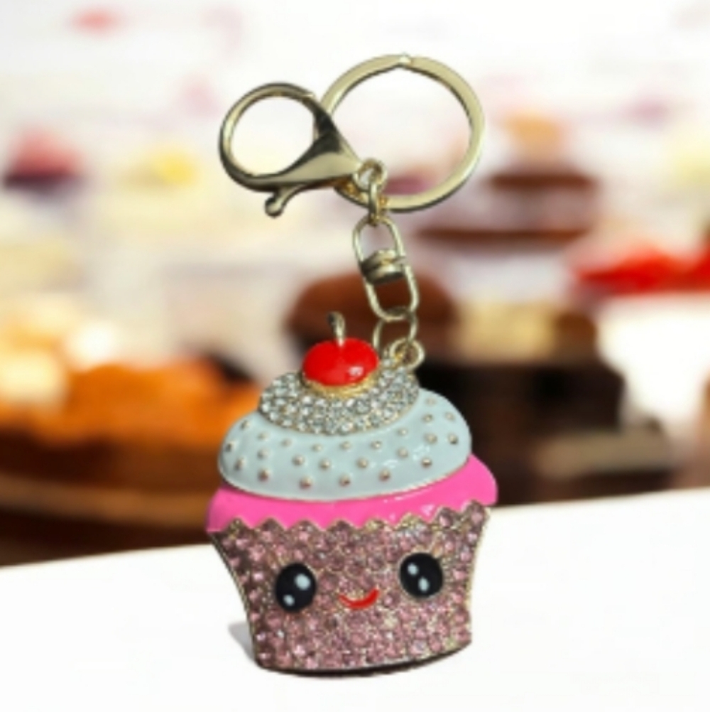 PINK CUPCAKE BLING BAG CHARM - Picture 1 of 2